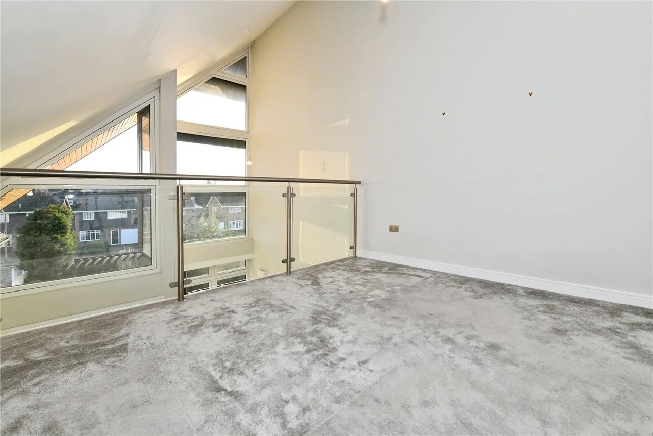 Down Hall Road, Rayleigh, Essex, SS6, photo 11