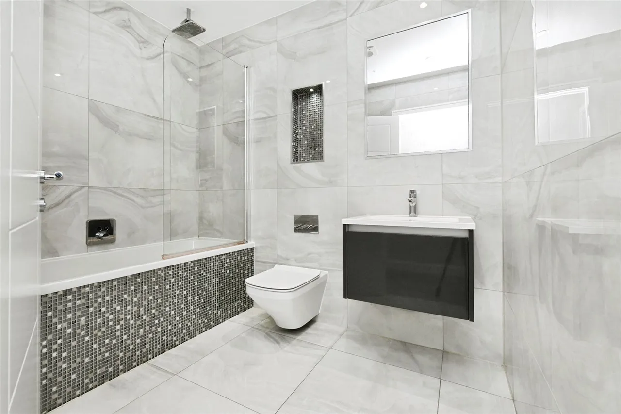 Down Hall Road, Rayleigh, Essex, SS6, photo 16