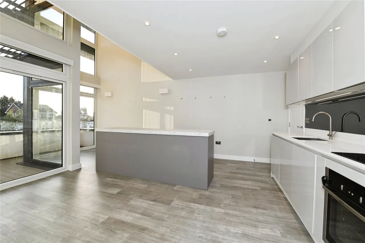 Down Hall Road, Rayleigh, Essex, SS6, photo 8
