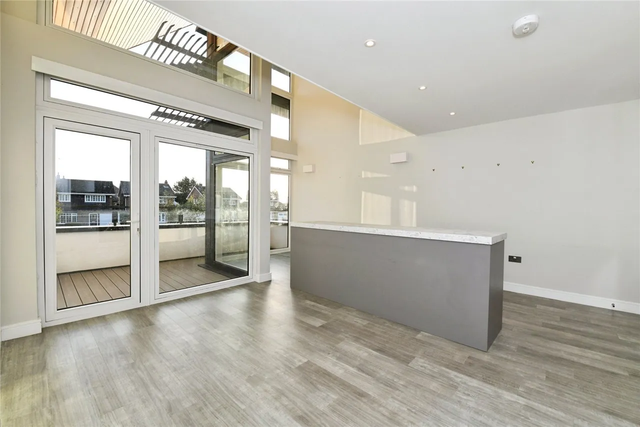 Down Hall Road, Rayleigh, Essex, SS6, photo 9