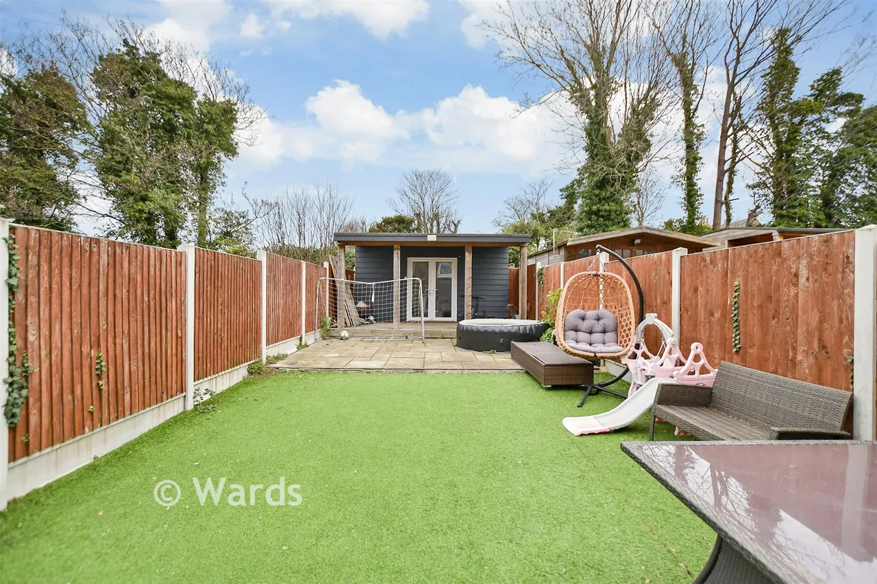 Connaught Road, Margate, CT9, photo 2