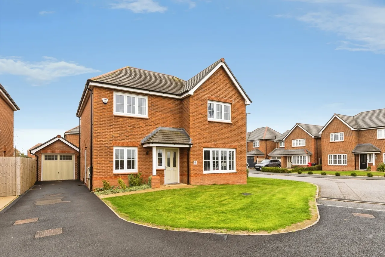 Lindley Gardens, Llay, LL12, photo 23