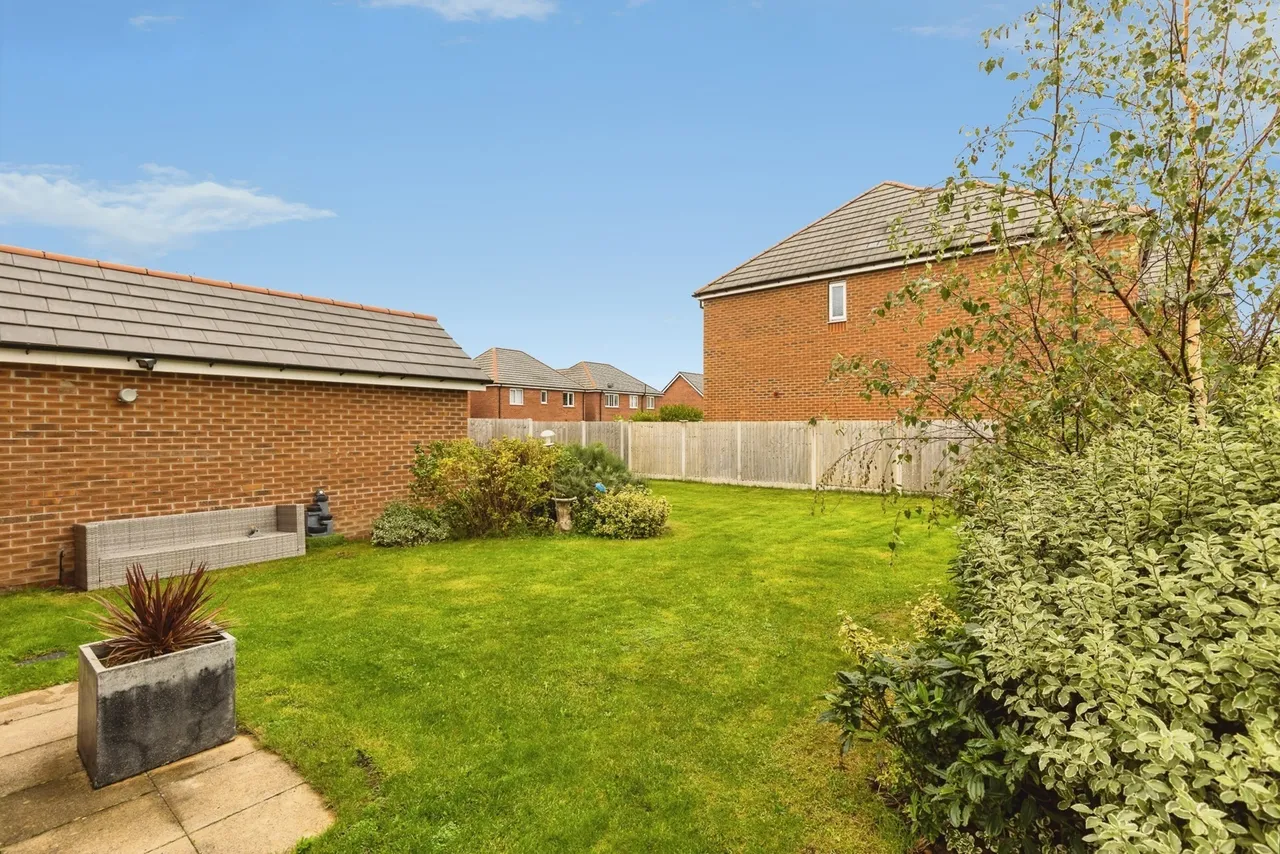 Lindley Gardens, Llay, LL12, photo 5