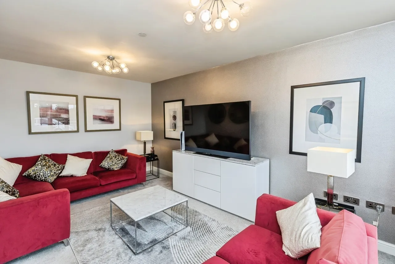 Lindley Gardens, Llay, LL12, photo 3