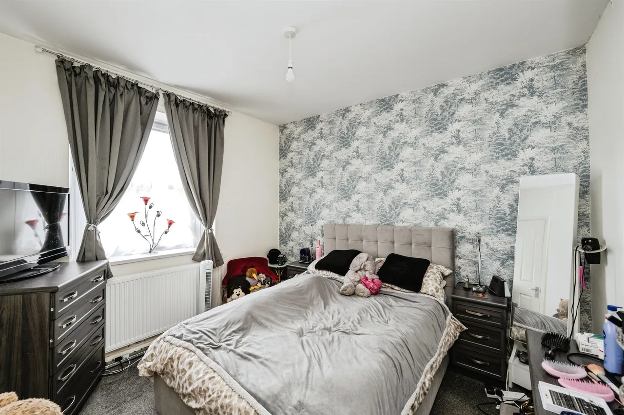 St Teilo Street, Swansea, SA4, photo 13