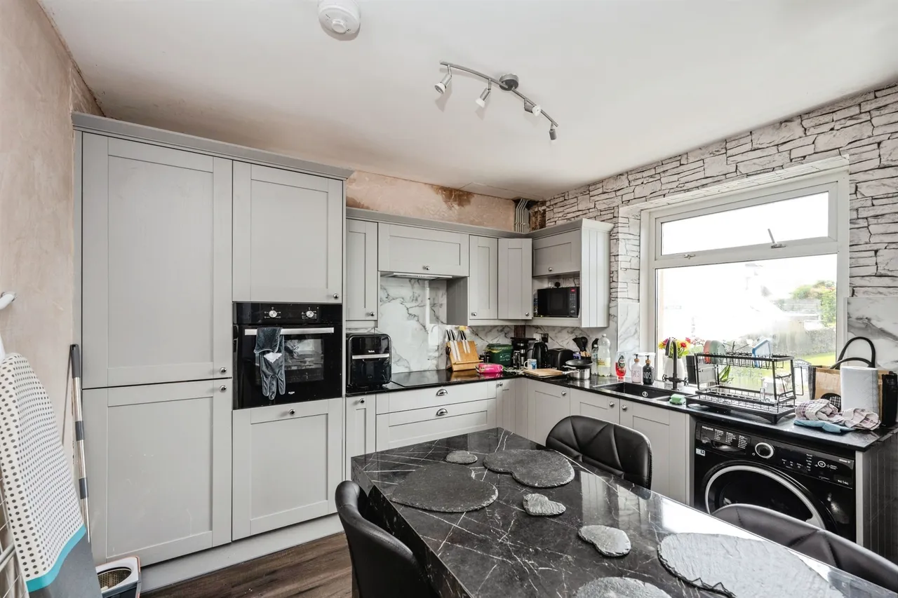 St Teilo Street, Swansea, SA4, photo 5