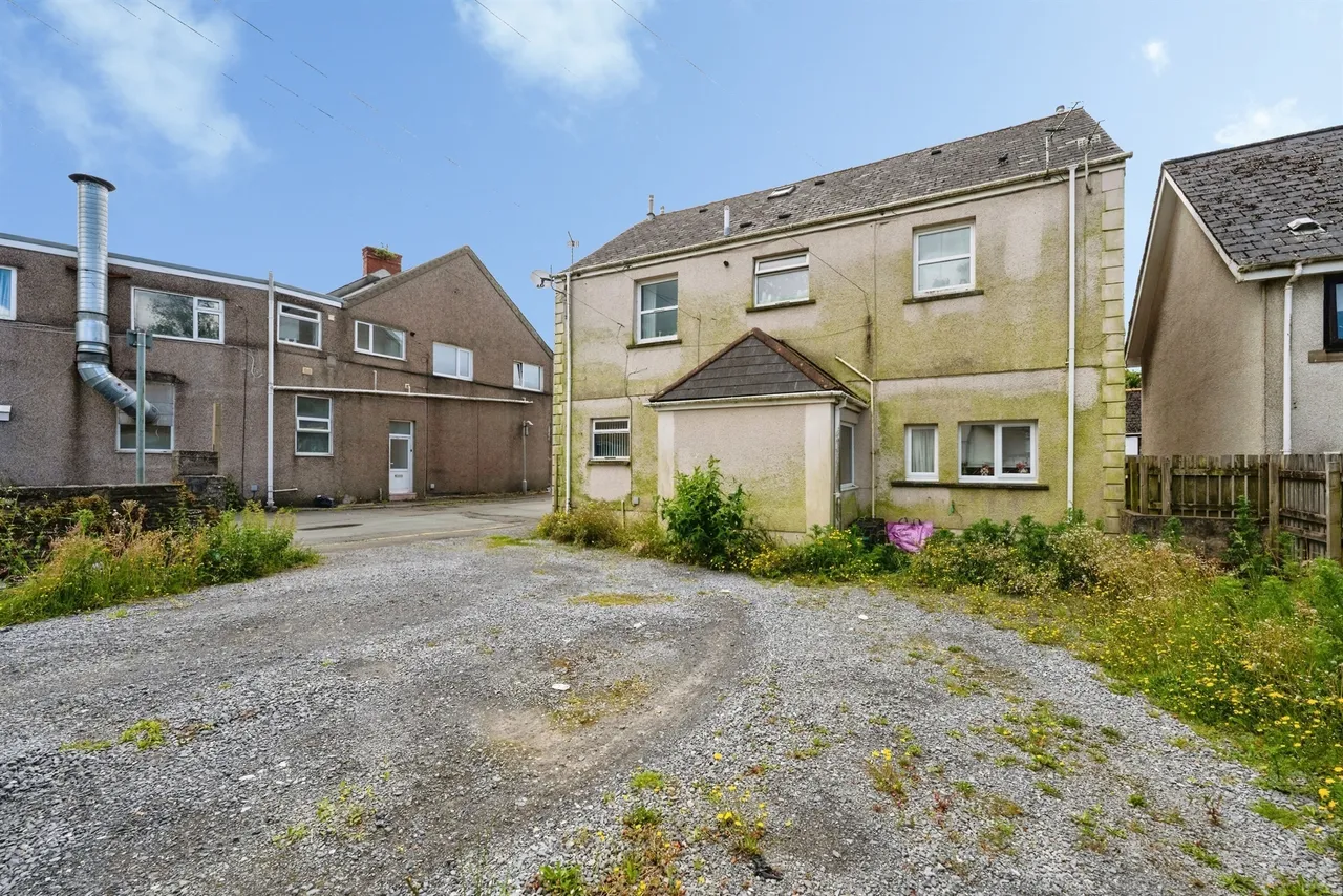 St Teilo Street, Swansea, SA4, photo 17