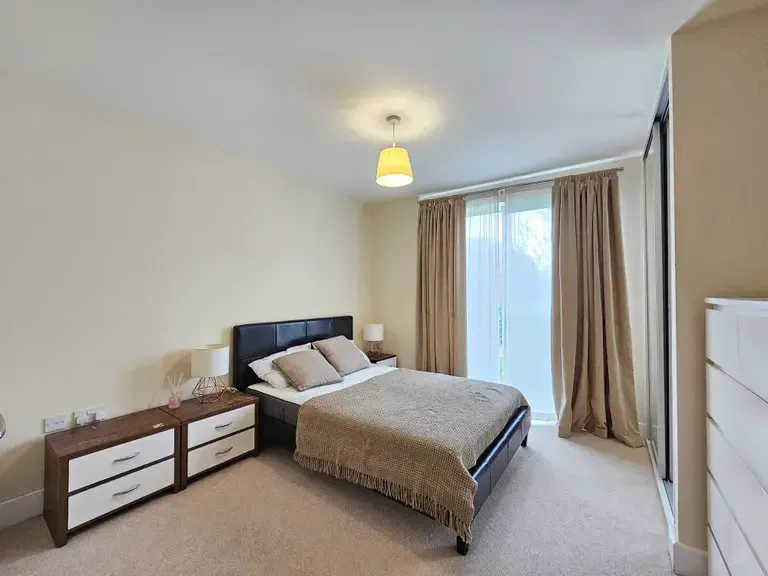 Glenthorne Road, Hammersmith, W6, photo 2