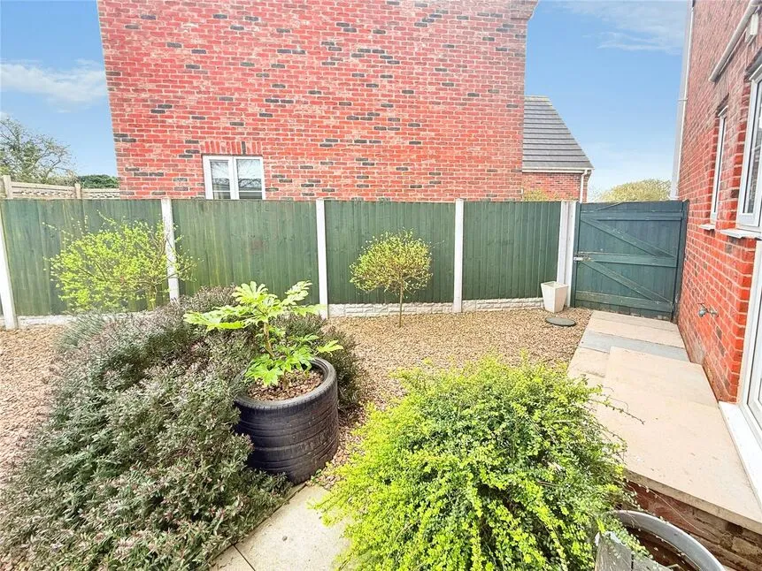Bridge Hill Close, Rawcliffe Bridge, DN14, photo 16