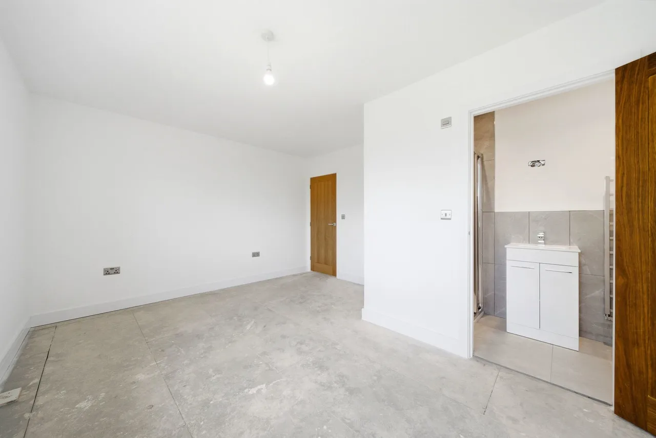 Aurelian Rise, Monkhill, photo 16