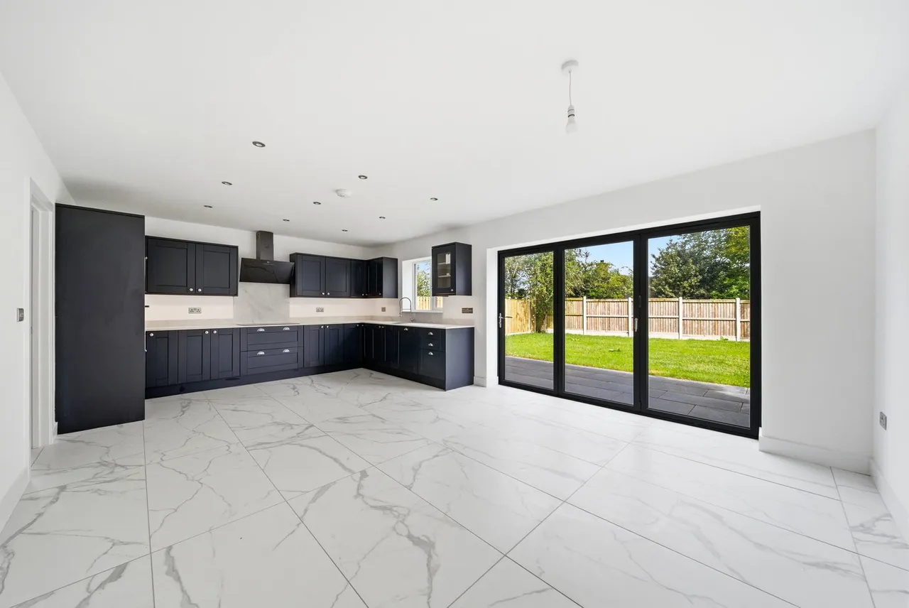 4 bed house for sale, Aurelian Rise, Monkhill