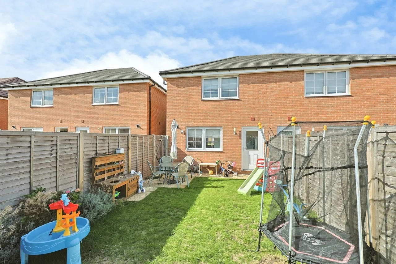 Gillion Close, NORWICH, Norfolk, NR13, photo 10