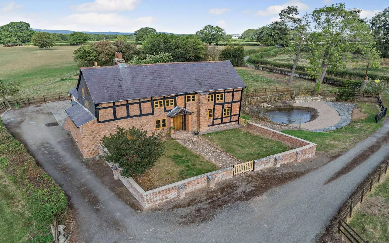 3 bed house for sale — Coptiviney, Ellesmere, Shropshire, SY12 0ND