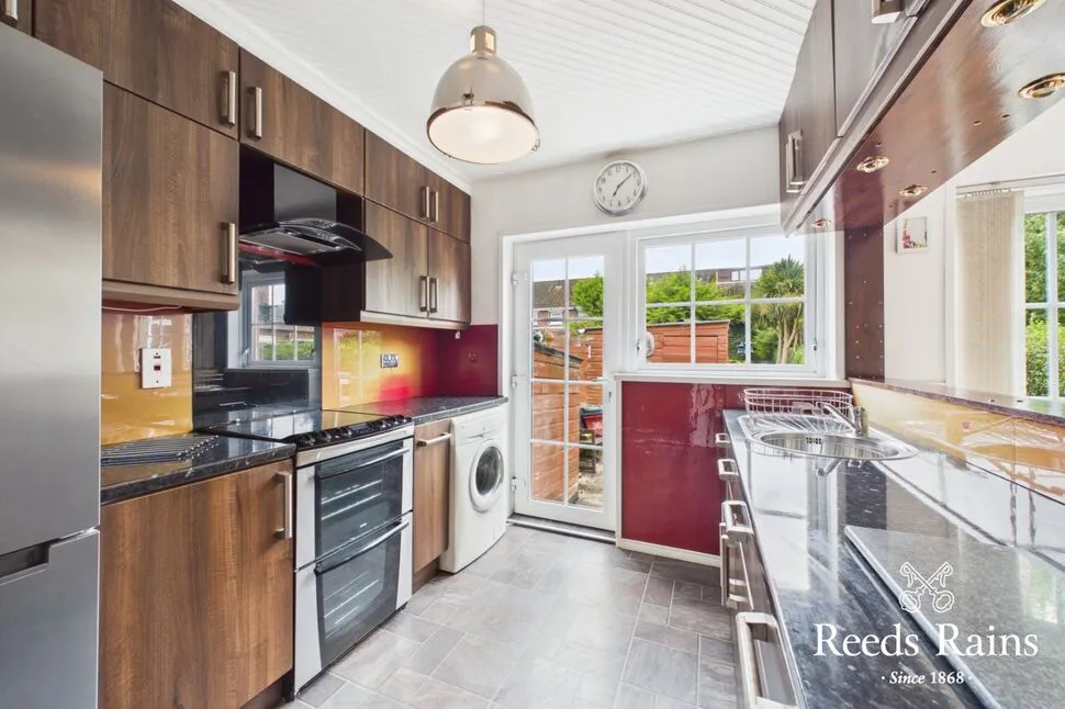Larkfield Gardens, Belfast, County Antrim, BT4, photo 7