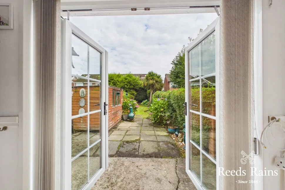 Larkfield Gardens, Belfast, County Antrim, BT4, photo 9