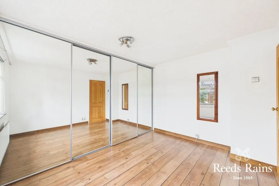 Larkfield Gardens, Belfast, County Antrim, BT4, photo 12