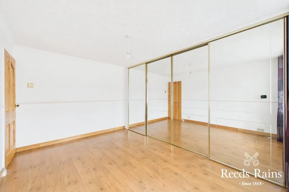 Larkfield Gardens, Belfast, County Antrim, BT4, photo 11