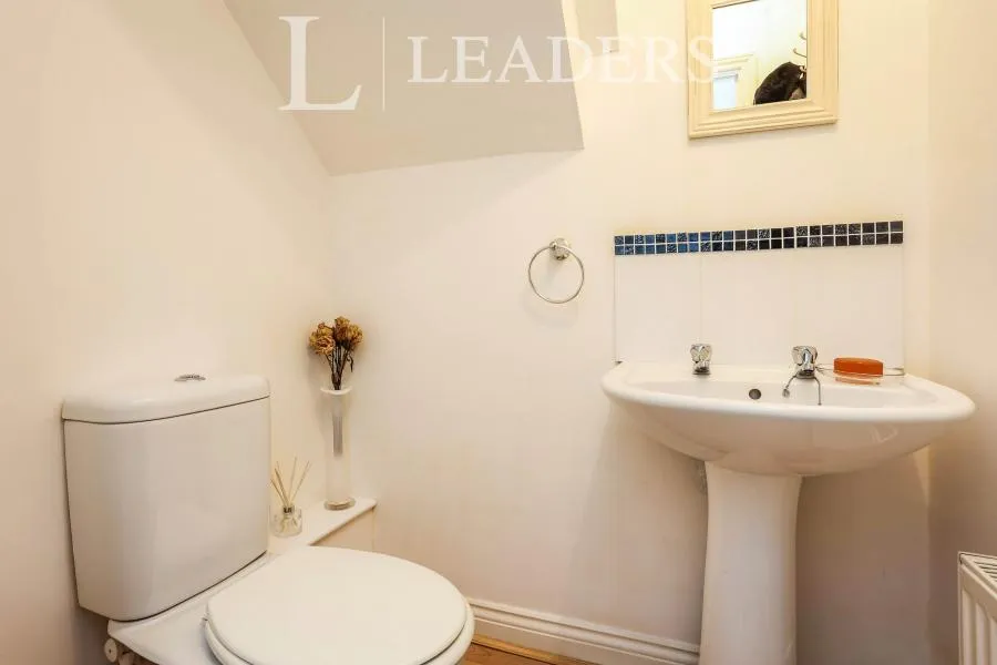 Dwyers Close, Asfordby, LE14, photo 10