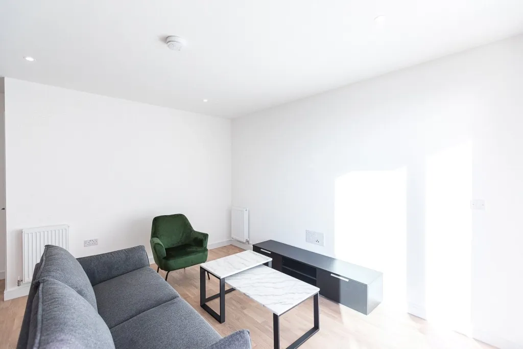Cedrus Avenue, Southall, UB1, photo 6
