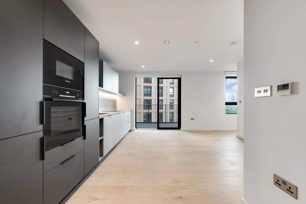Harbour Walk, Greenwich Peninsula, SE10, photo 2
