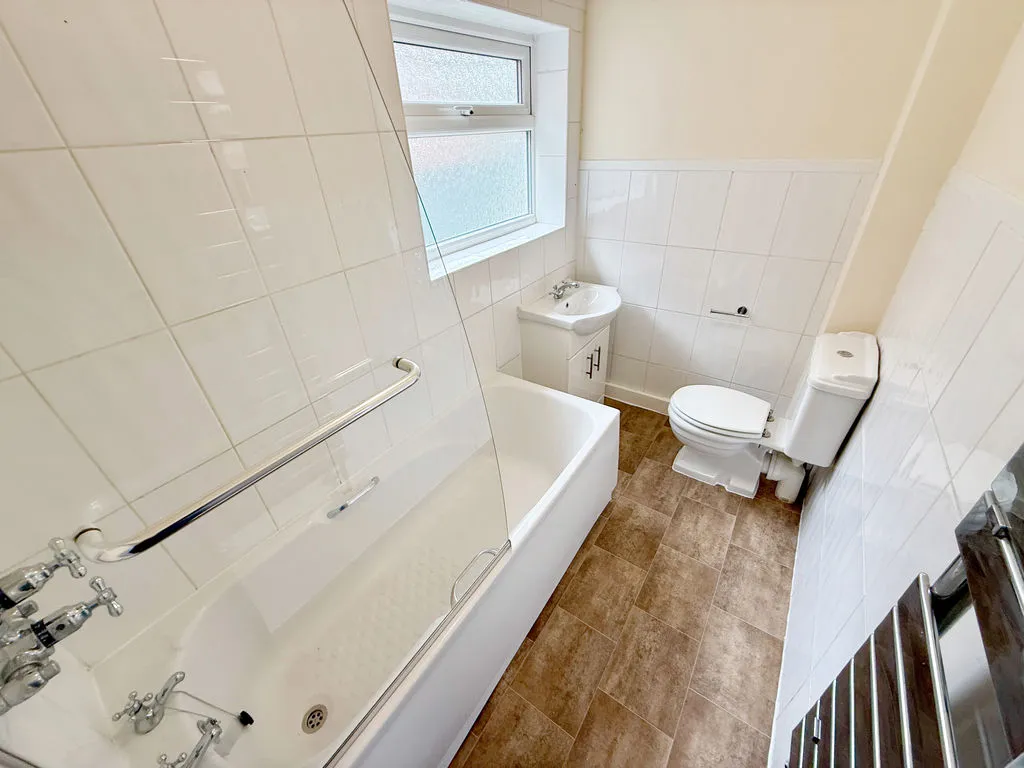 Manthorpe Road, Grantham, photo 7