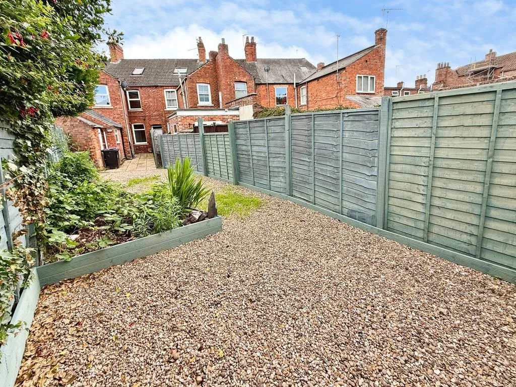 Manthorpe Road, Grantham, photo 14