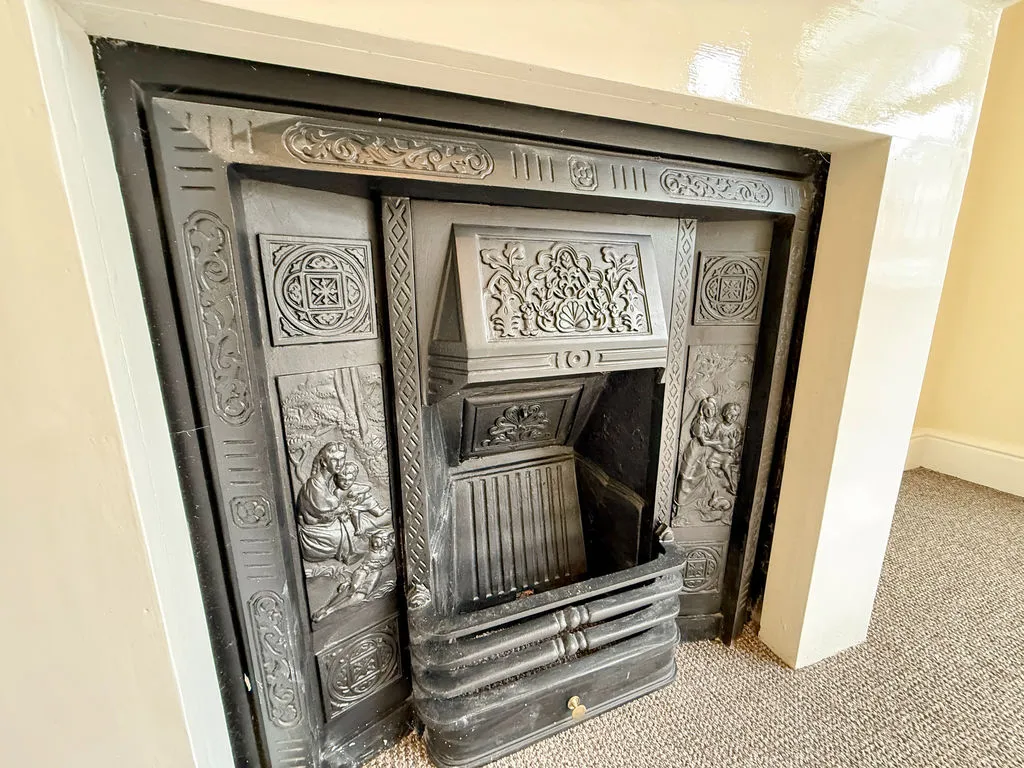Manthorpe Road, Grantham, photo 3