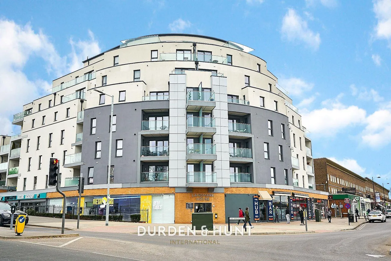 The Broadway, Loughton, IG10, photo 12