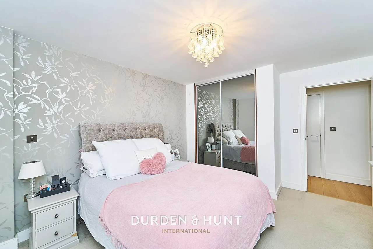 The Broadway, Loughton, IG10, photo 6