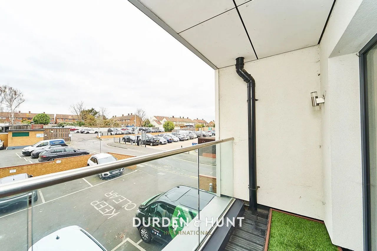 The Broadway, Loughton, IG10, photo 4