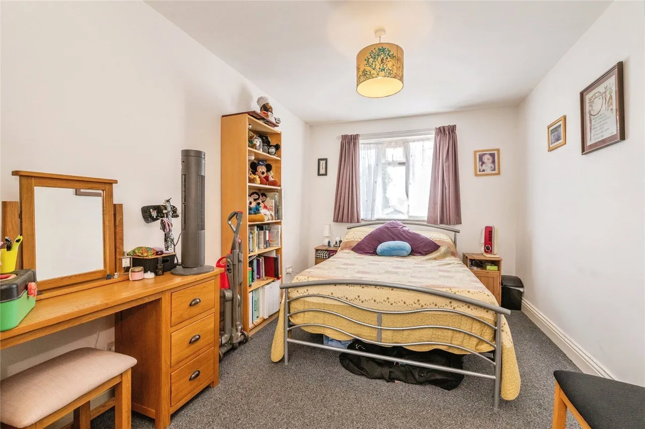 Thomas Bata Avenue, East Tilbury, Tilbury, Essex, RM18, photo 18