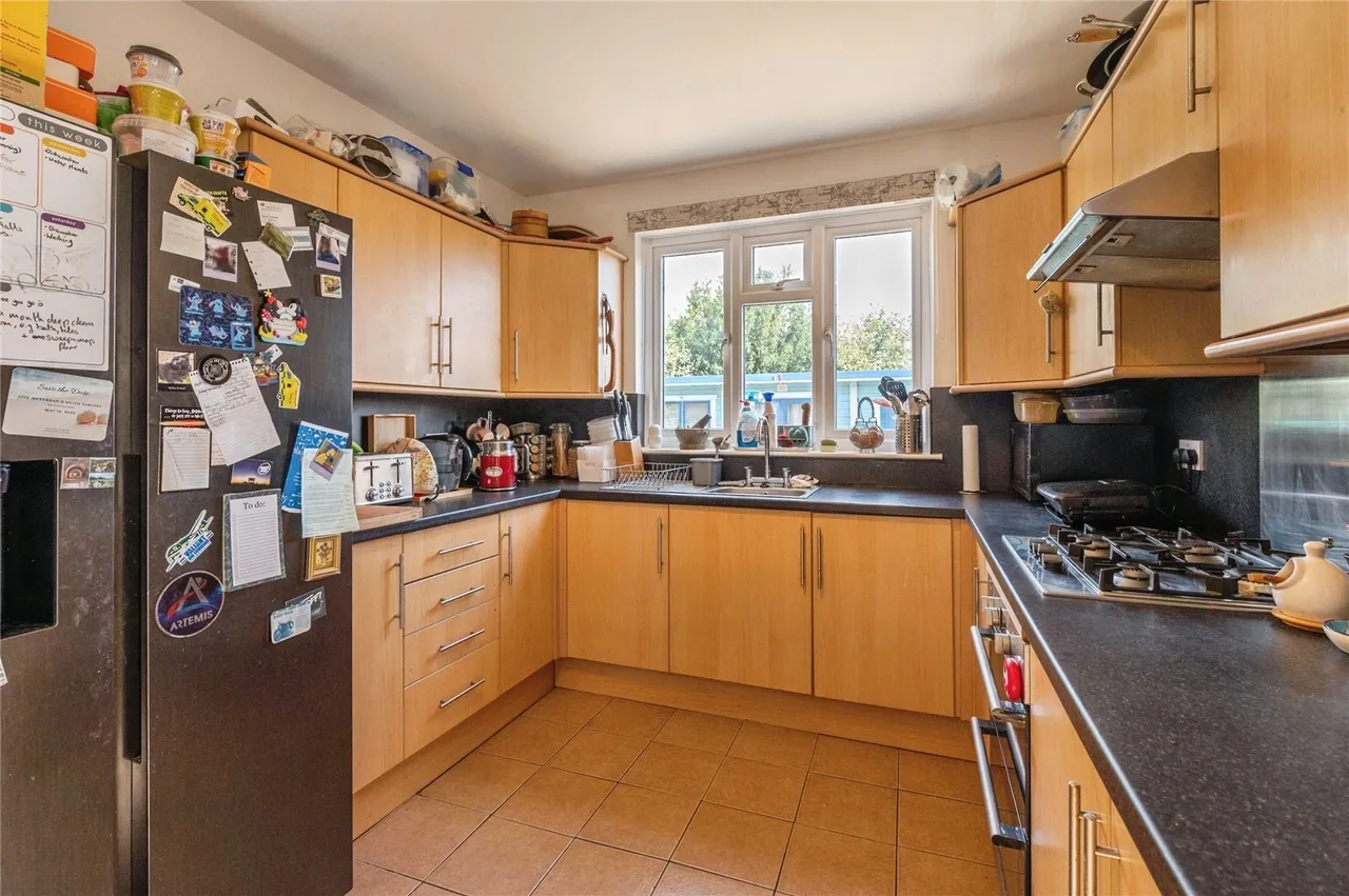 Thomas Bata Avenue, East Tilbury, Tilbury, Essex, RM18, photo 11