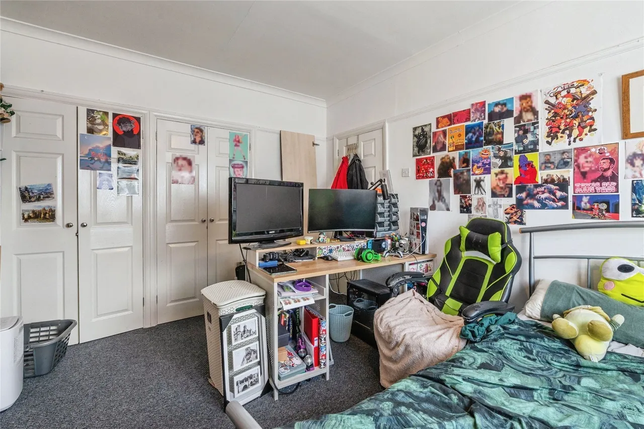 Thomas Bata Avenue, East Tilbury, Tilbury, Essex, RM18, photo 24