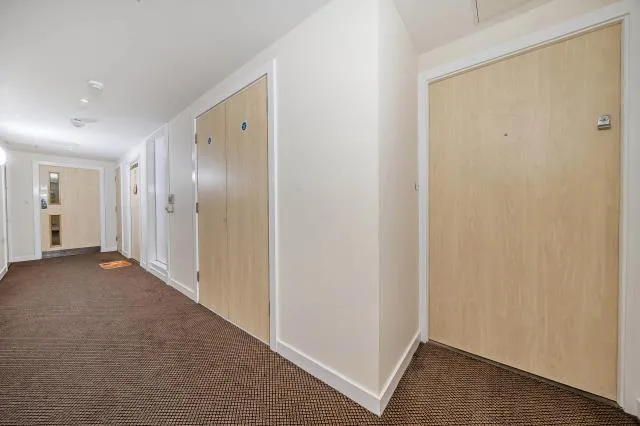 Winterthur Way, Basingstoke, RG21, photo 11