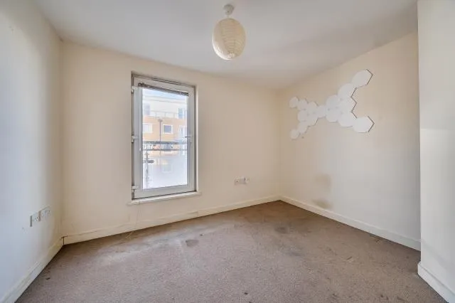 Winterthur Way, Basingstoke, RG21, photo 5