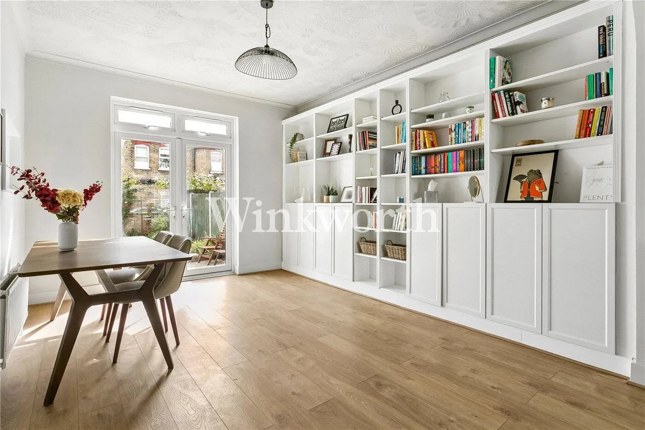 Russell Avenue, London, N22, photo 2