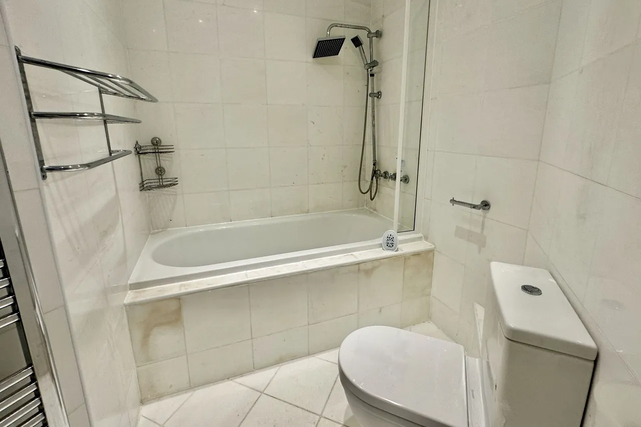 Moseley Court, Cheadle, SK8, photo 8