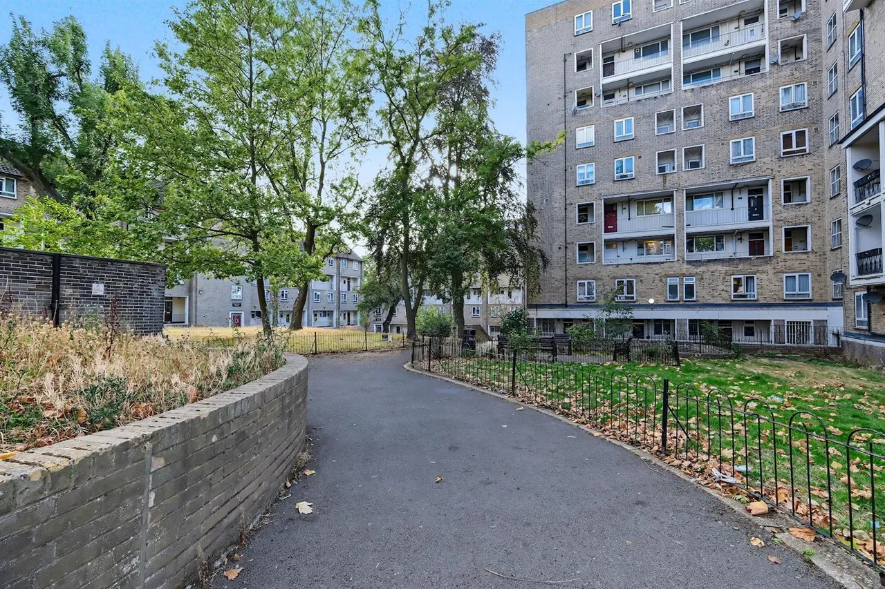 Dorman Way, London, photo 2