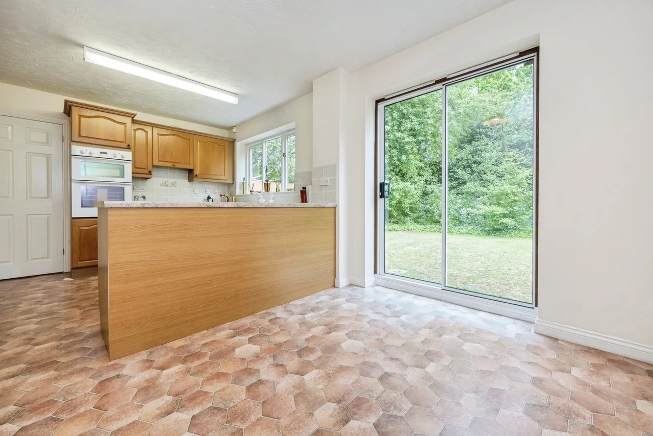 Deep Spinney, Biddenham, Bedford, Bedfordshire, MK40, photo 3