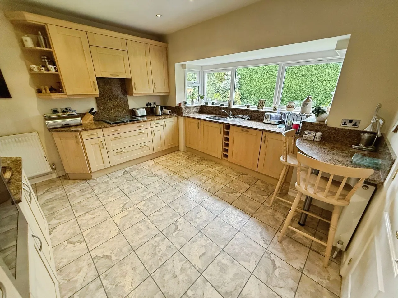 Glandon Drive, Cheadle, photo 11
