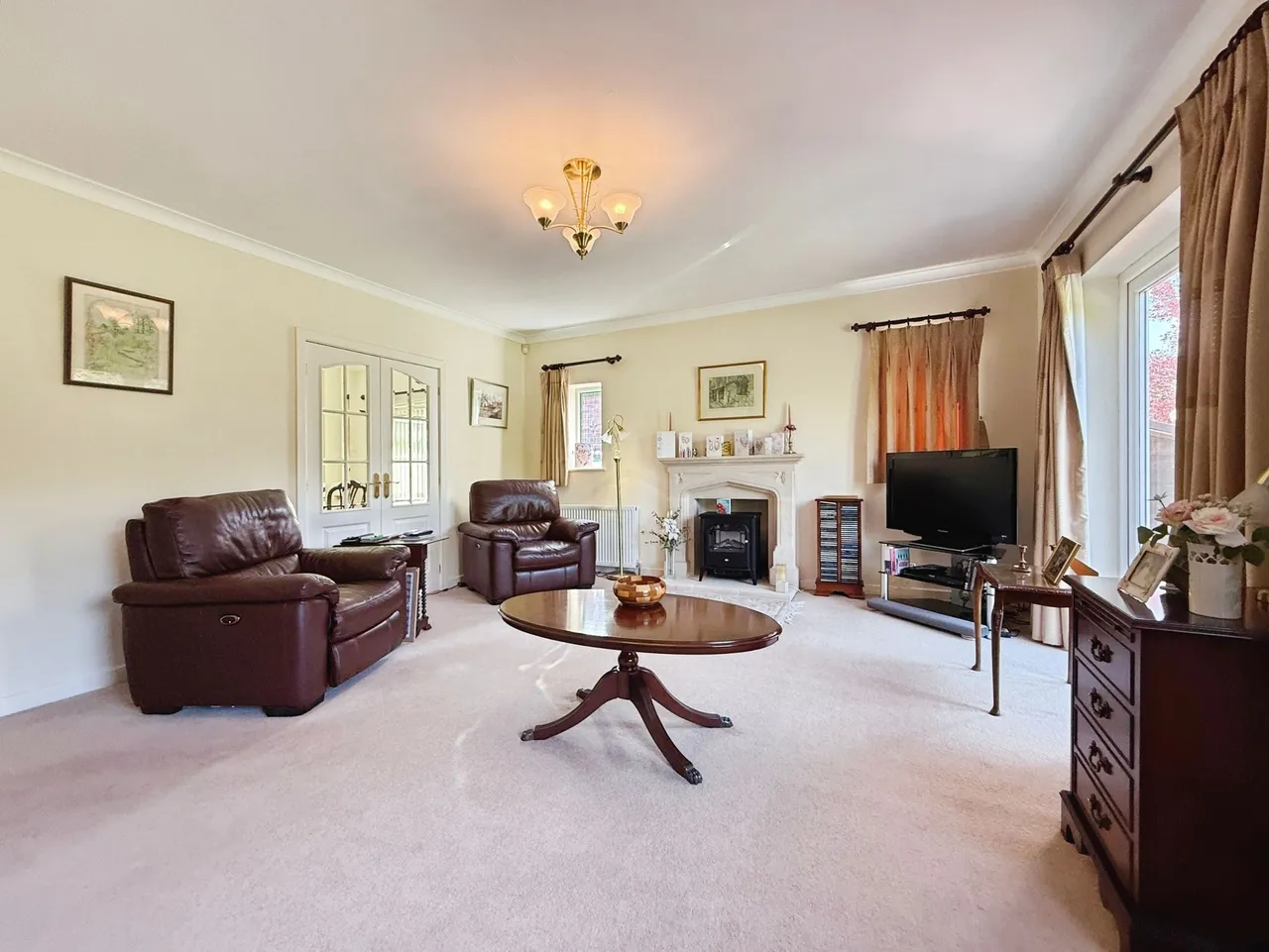 Glandon Drive, Cheadle, photo 5