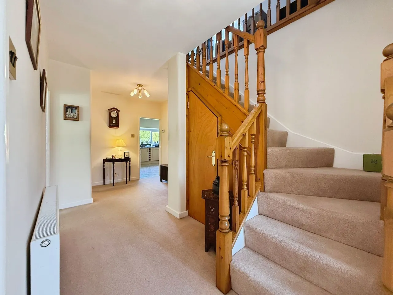 Glandon Drive, Cheadle, photo 4