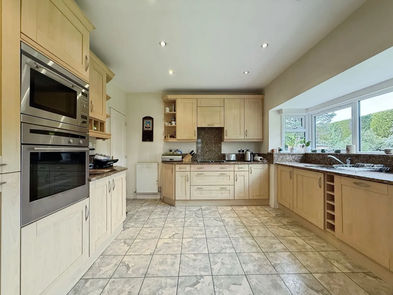 Glandon Drive, Cheadle, photo 9
