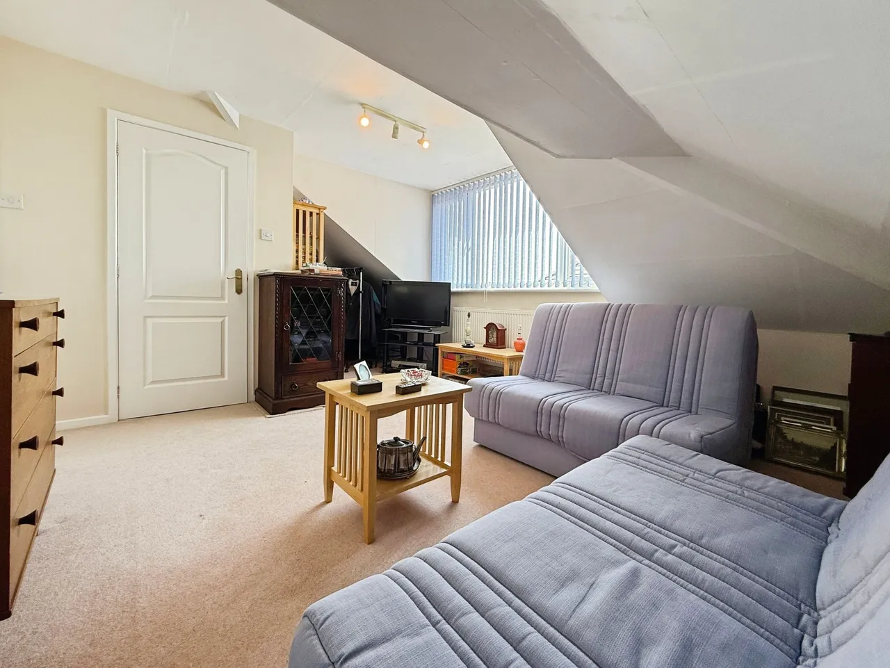 Glandon Drive, Cheadle, photo 20