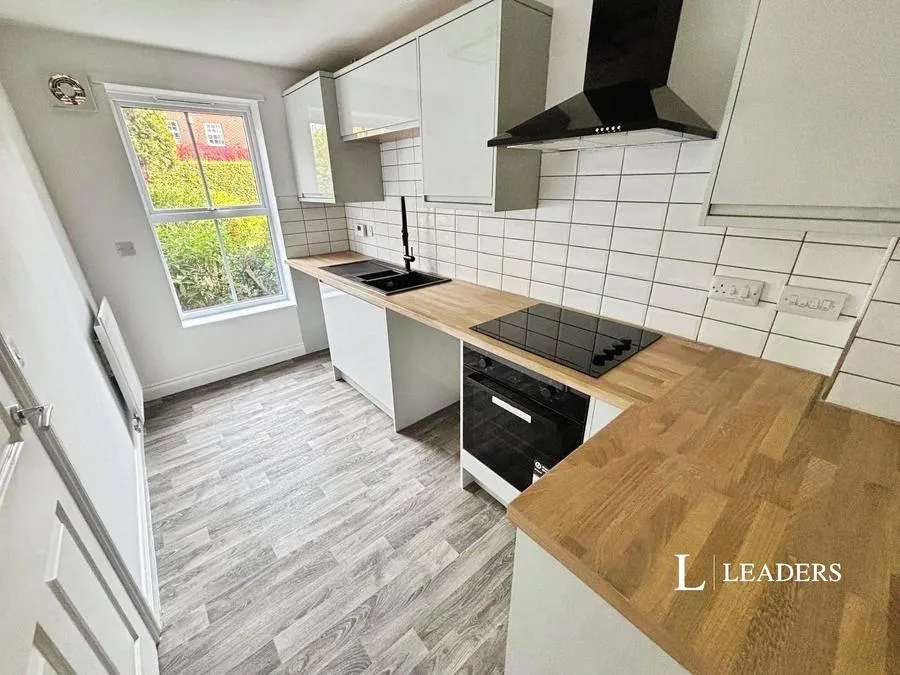 Hawksey Drive, Nantwich, CW5, photo 2