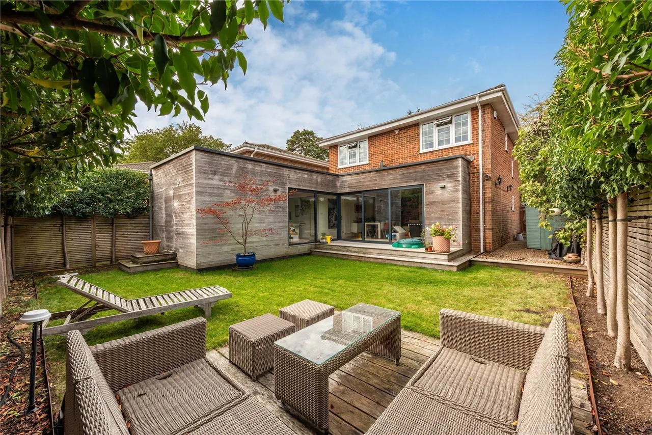 Ridgeway Road, Dorking, RH4, photo 17