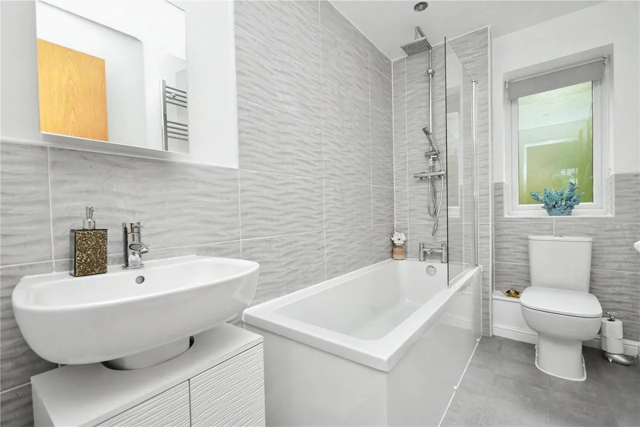 Colliery Close, Allerton Bywater, WF10, photo 9
