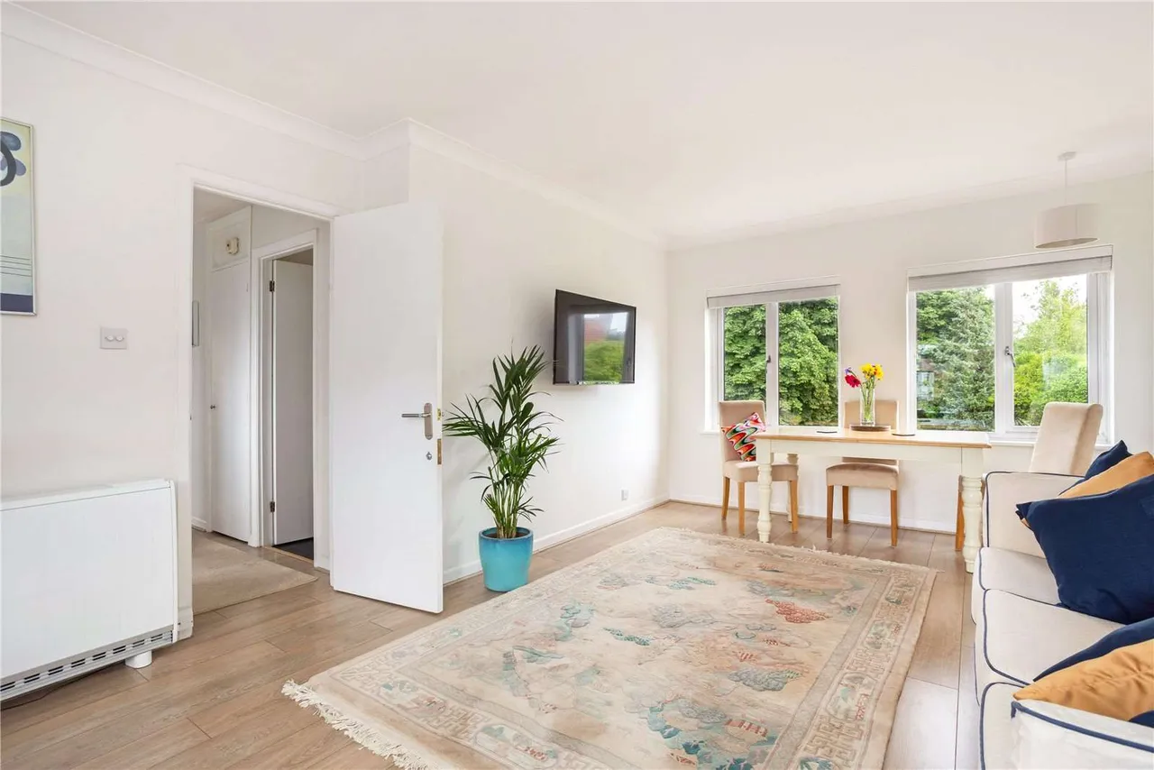 Tangier Lane, Eton, SL4, photo 9