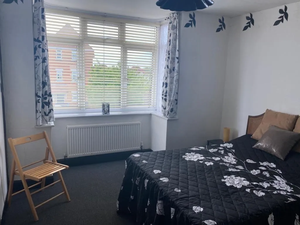 Ingram Road, Thornton Heath, CR7, photo 3