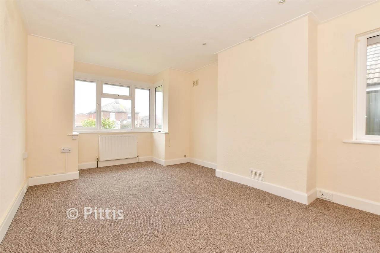 Newport Road, Apse Heath, PO36, photo 7